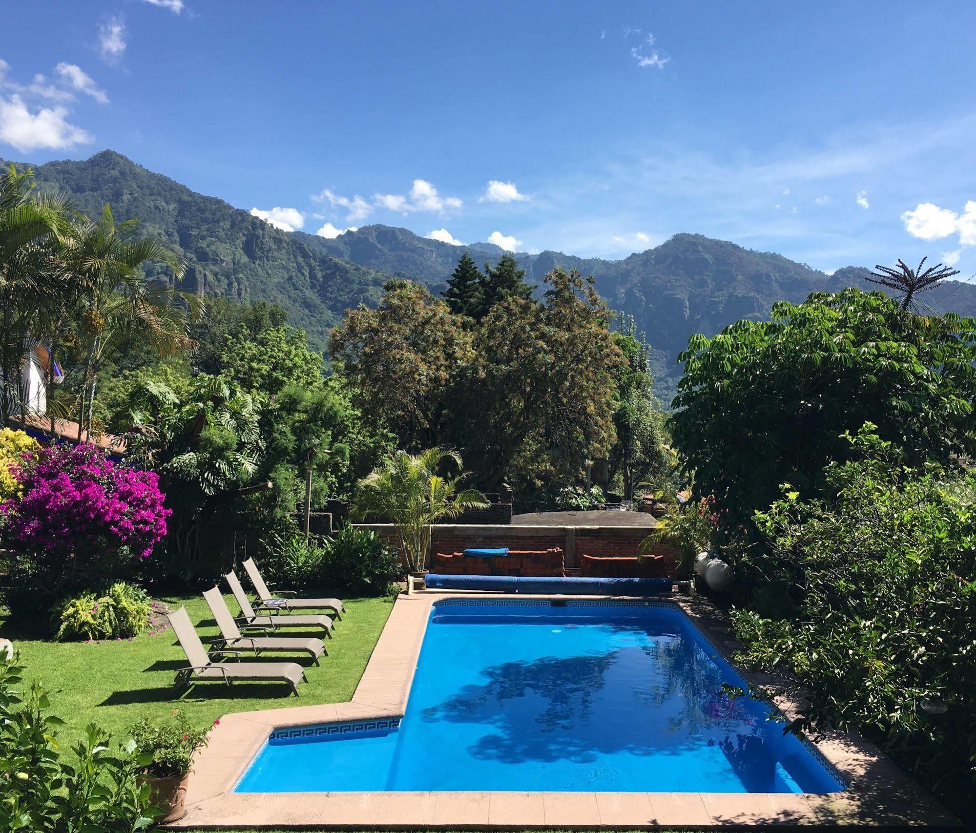 Hotel Casa Del Angel Tepoztlan Exterior photo